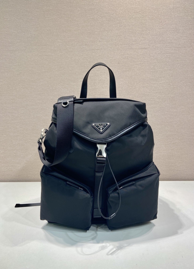 Pra*a backpacks